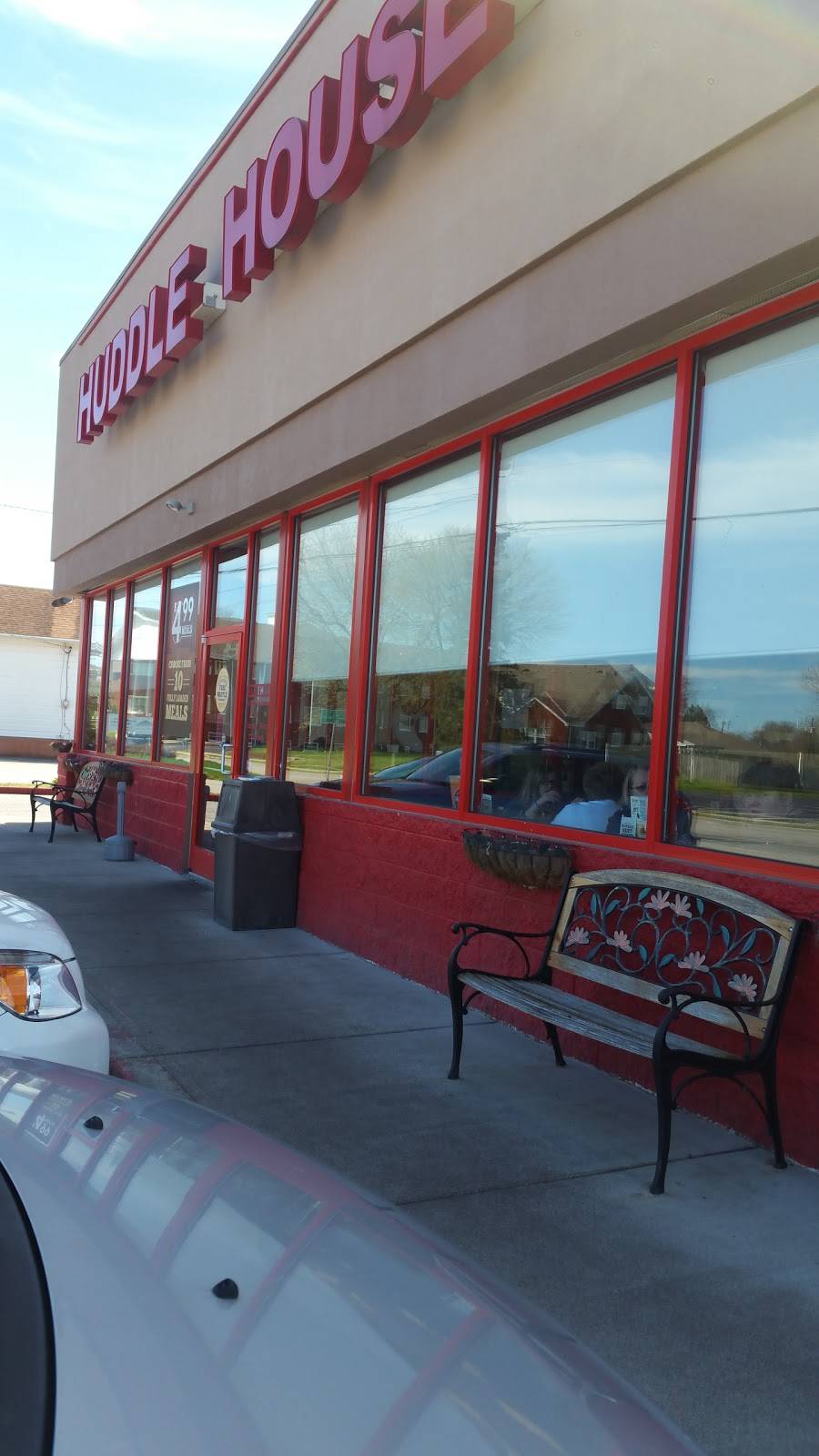 Huddle House | restaurant | 1018 Bellefonte Rd, Flatwoods, KY 41139, USA | 6068360135 OR +1 606-836-0135