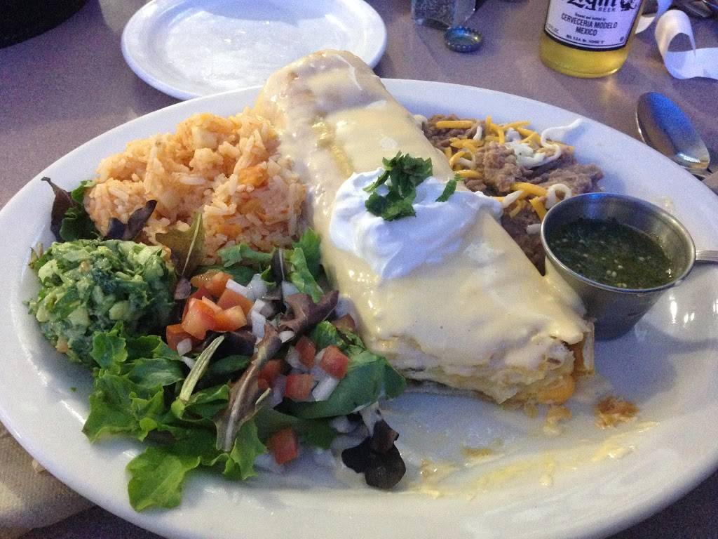 Pacos Tacos | restaurant | 135 W Main St, Stoughton, WI 53589, USA | 6084928552 OR +1 608-492-8552