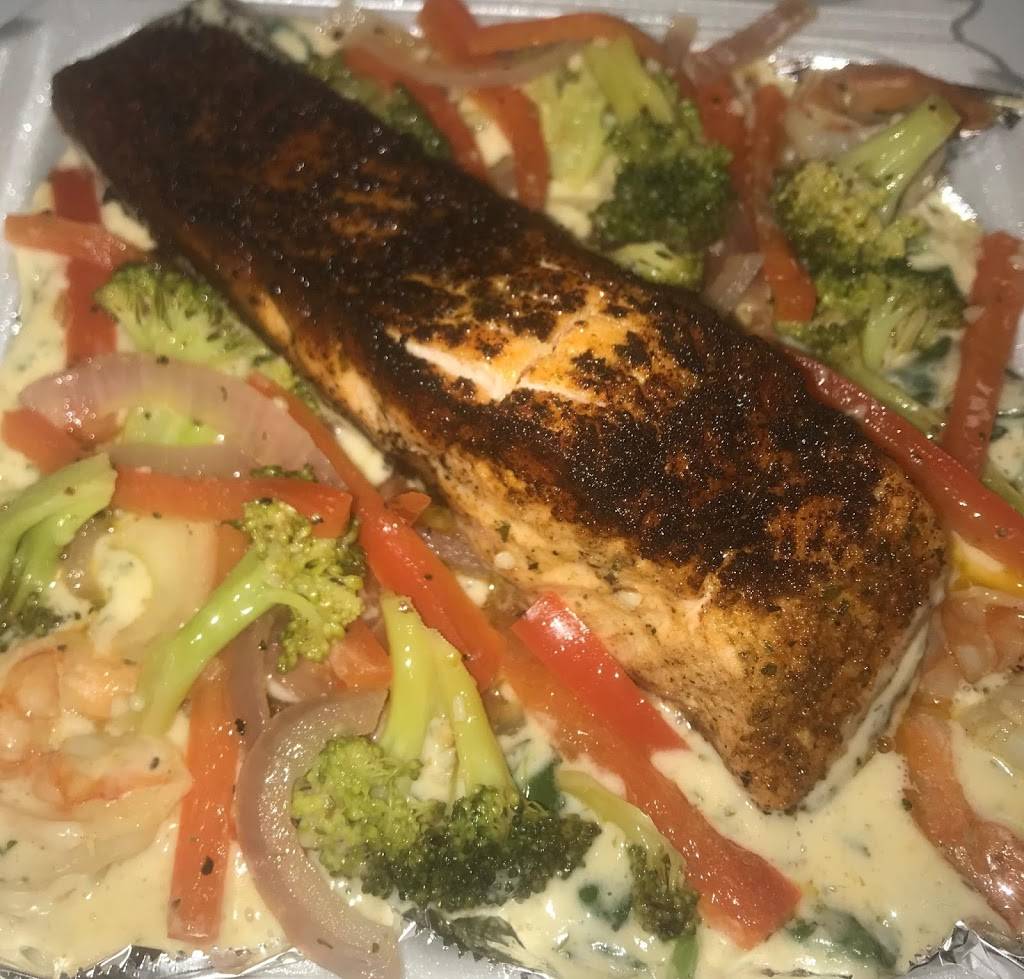 B&S Soul Food & Catering | restaurant | 2548 S 58th St, Philadelphia, PA 19143, USA | 4458883177 OR +1 445-888-3177