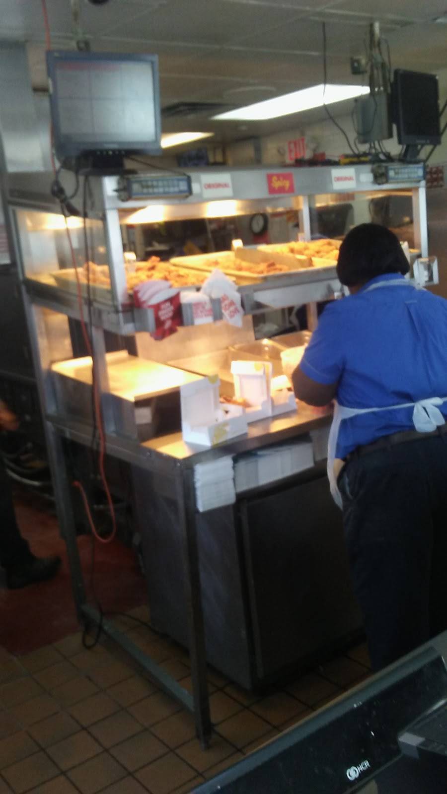 Churchs Chicken | restaurant | 1145 3rd Ave W, Birmingham, AL 35204, USA | 2057804740 OR +1 205-780-4740