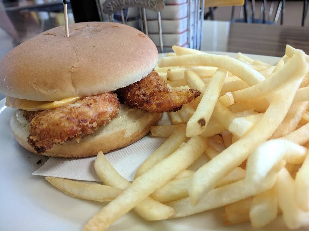 Roosters Restaurant | restaurant | 3001 Olympic Hwy N, Shelton, WA 98584, USA | 3604267224 OR +1 360-426-7224