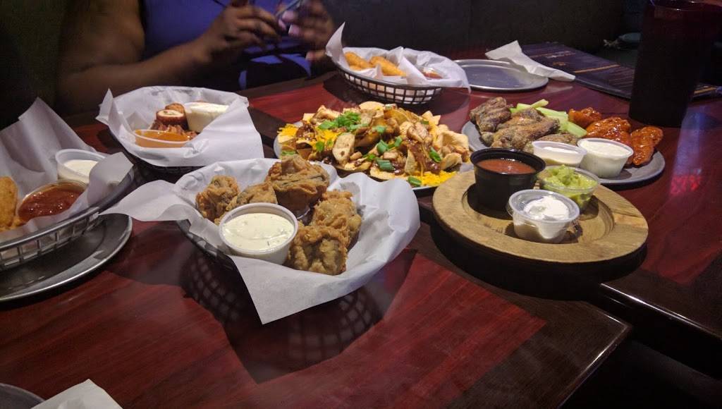 Wingzup | restaurant | 1000 E 41st St, Austin, TX 78751, USA | 5123232587 OR +1 512-323-2587