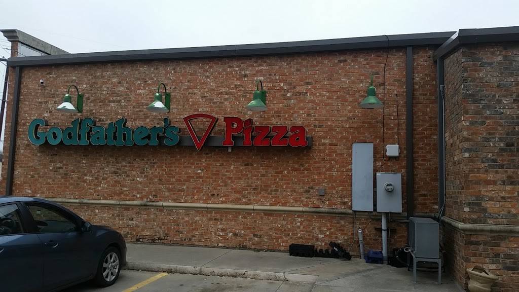 Godfathers Pizza | meal delivery | 401 S Lake Dallas Dr, Lake Dallas, TX 75065, USA | 9404975250 OR +1 940-497-5250