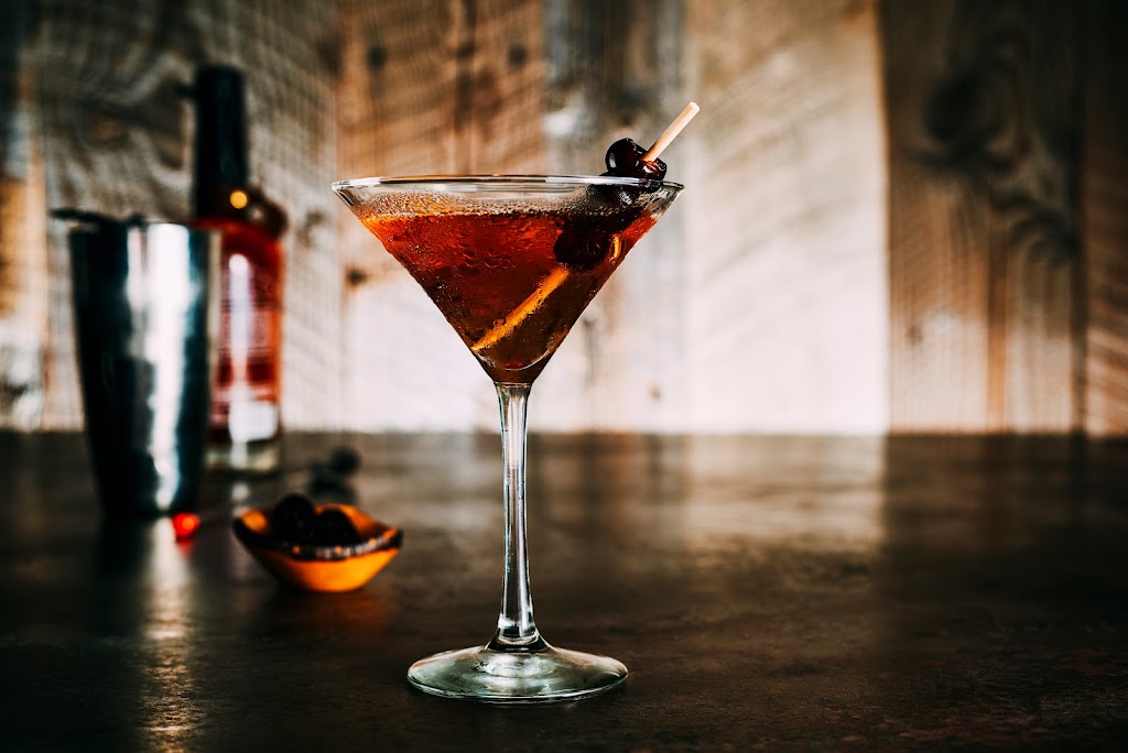 FireLake Grill House & Cocktail Bar | restaurant | 221 N Columbus Dr, Chicago, IL 60601, USA | 3124770234 OR +1 312-477-0234