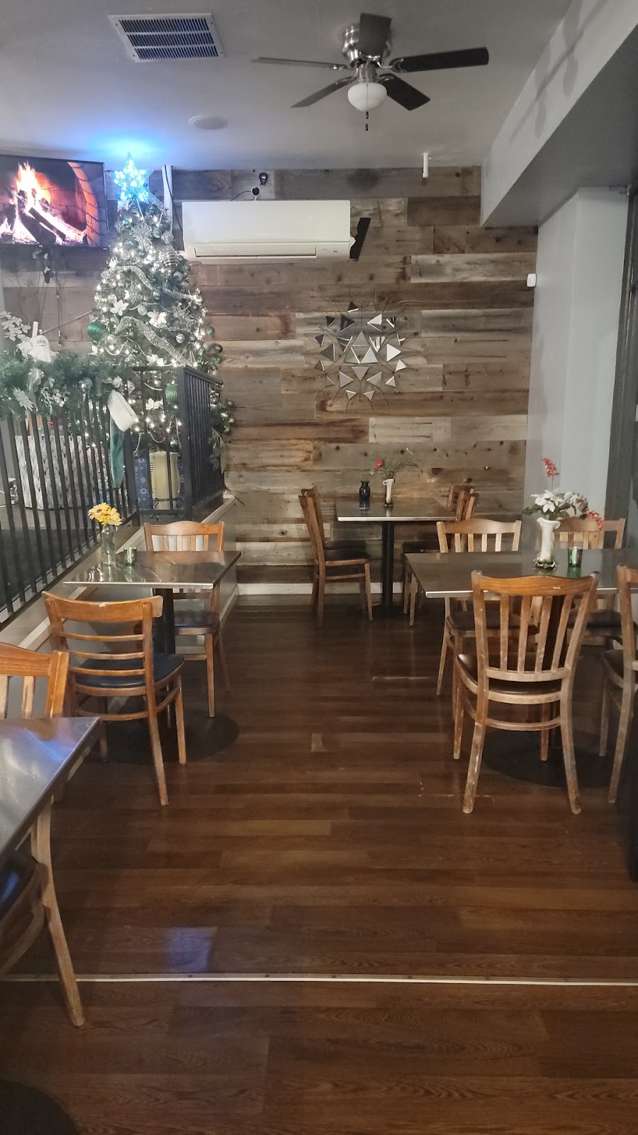 El Javis Concord | restaurant | 2118 Mt Diablo St, Concord, CA 94520, USA | 9258223996 OR +1 925-822-3996