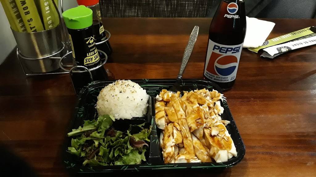 Sushi Freak | restaurant | 6450 N Desert Blvd f103, El Paso, TX 79912, USA | 9152090313 OR +1 915-209-0313