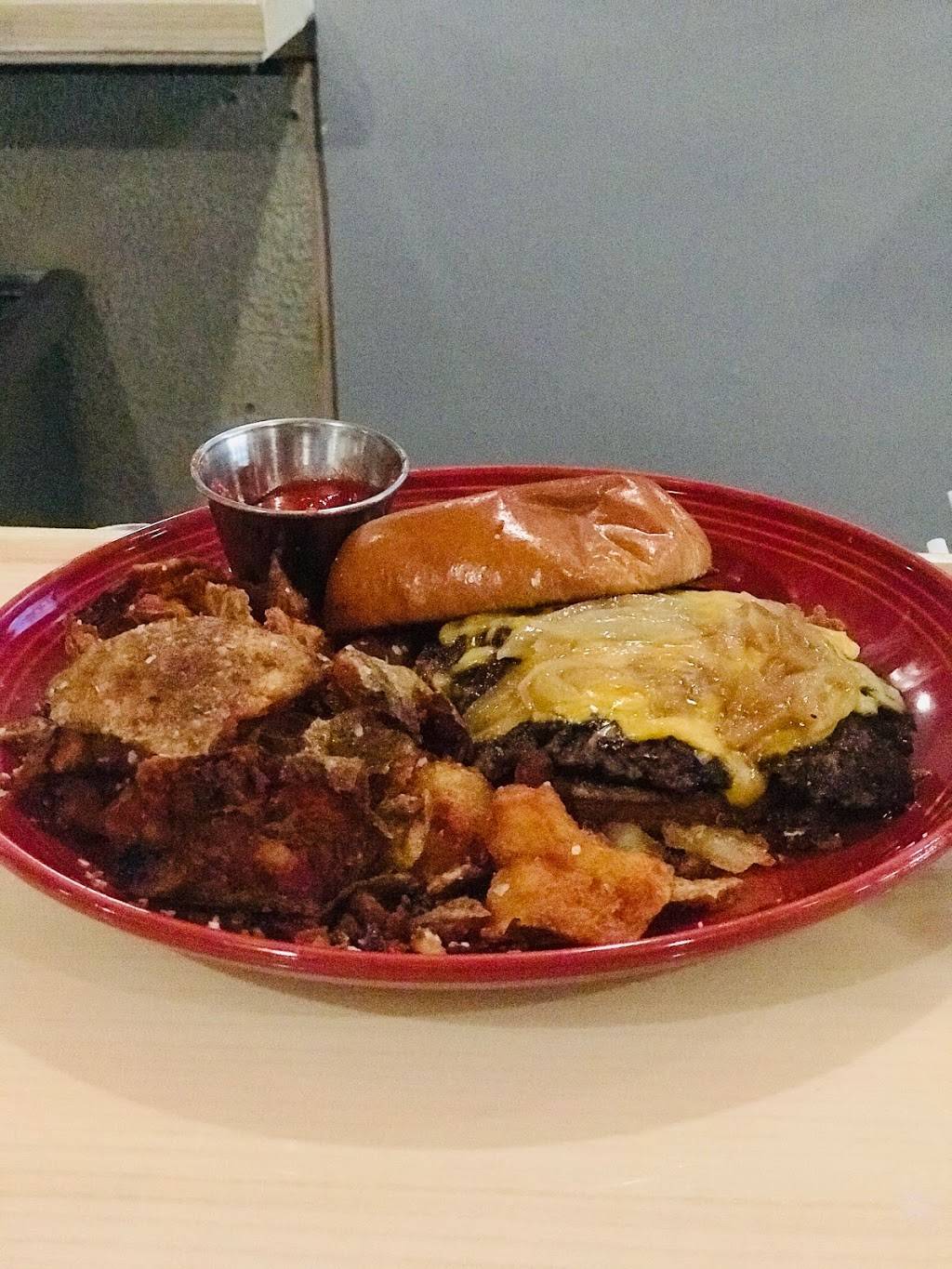 Thyme Craft Kitchen | restaurant | 405 5th St, Peru, IL 61354, USA | 8157808774 OR +1 815-780-8774