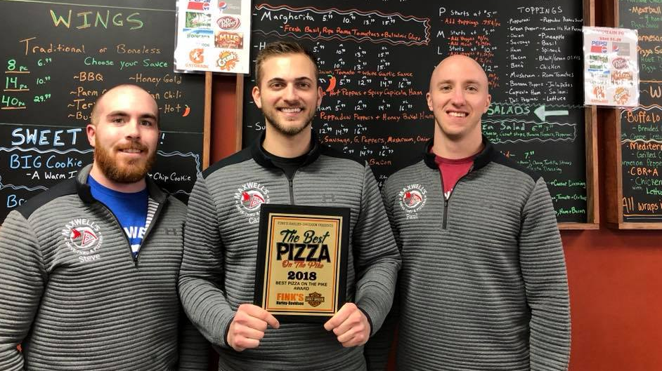 Maxwells Drive-thru & Pizzeria | Zanesville, OH | restaurant | 2759 Maysville Pike, Zanesville, OH 43701, USA | 7406171701 OR +1 740-617-1701