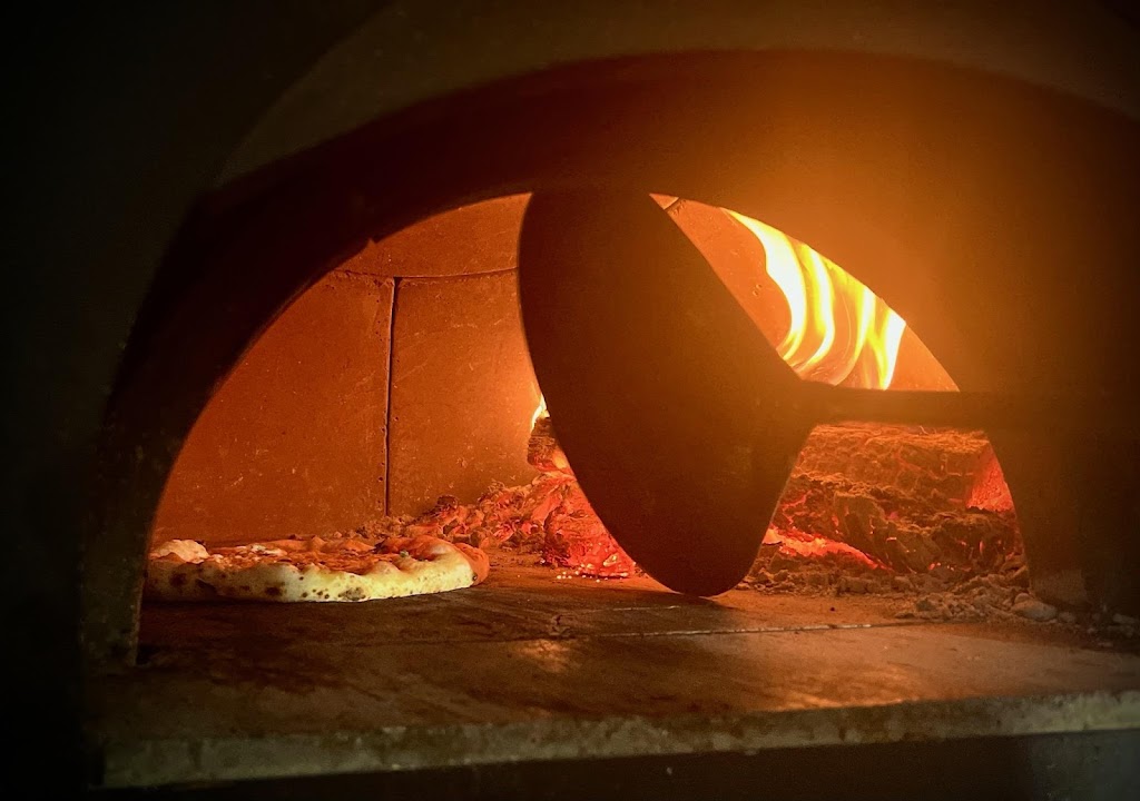 Pizzas Al Forno | meal takeaway | 1000 US-101, Aromas, CA 95004, USA | 8312408949 OR +1 831-240-8949
