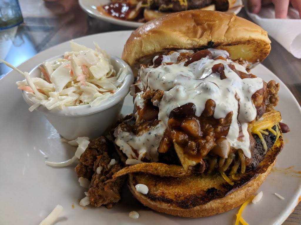 Hatfields Goode Grub | restaurant | 16700 Lorain Ave, Cleveland, OH 44111, USA | 2164171056 OR +1 216-417-1056