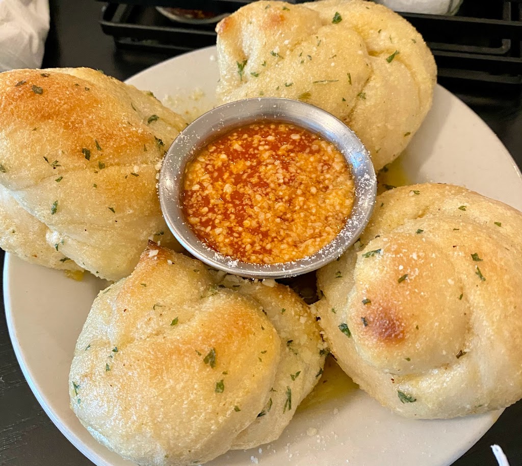 Pana Roma Pizza & Pasta | restaurant | 840 W 23rd St, Panama City, FL 32405, USA | 8507699466 OR +1 850-769-9466