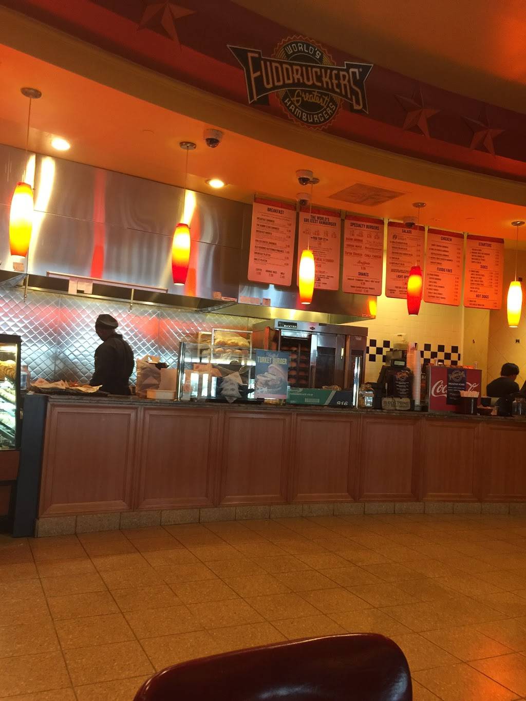 Fuddruckers | restaurant | 8000 E Texas St, Bossier City, LA 71111, USA | 3187428158 OR +1 318-742-8158