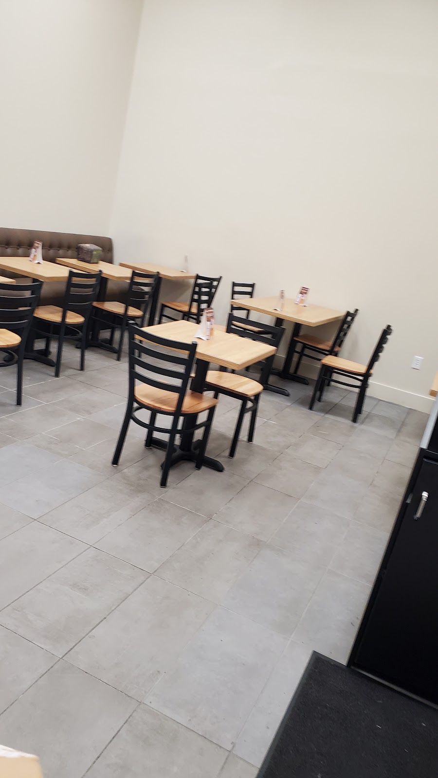 la Madeleine | restaurant | 190 E Round Grove Rd, Lewisville, TX 75067, USA | 9724273037 OR +1 972-427-3037