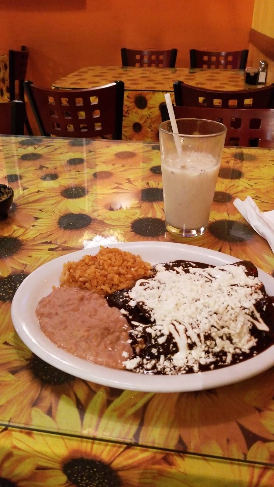 Su Tierra | restaurant | 2220, 2423 Daly St, Los Angeles, CA 90031, USA | 3232233324 OR +1 323-223-3324