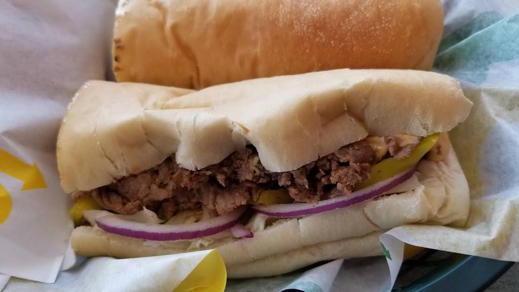 Subway | restaurant | 710 Montée Paiement, Gatineau, QC J8R 4A3, Canada | 8196431622 OR +1 819-643-1622