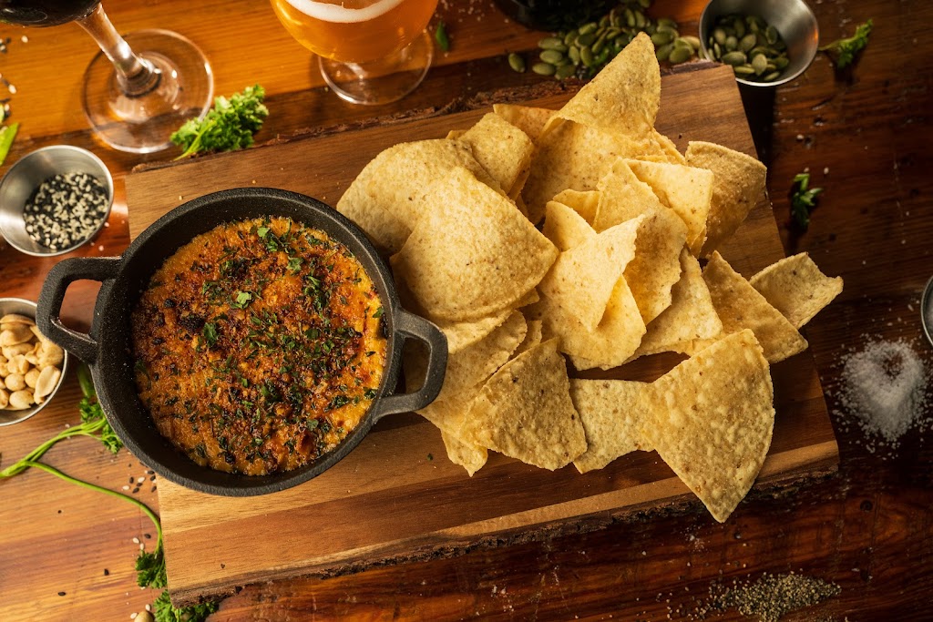 Chow Language | restaurant | 1617 Rossville Ave Unit 102, Chattanooga, TN 37408, USA | 4235416355 OR +1 423-541-6355