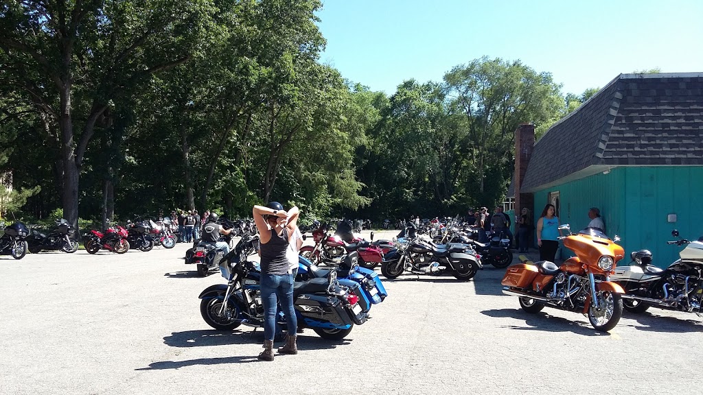 Rusty Spoke | restaurant | 2411 Hall Rd, Muskegon, MI 49442, USA | 2317730045 OR +1 231-773-0045