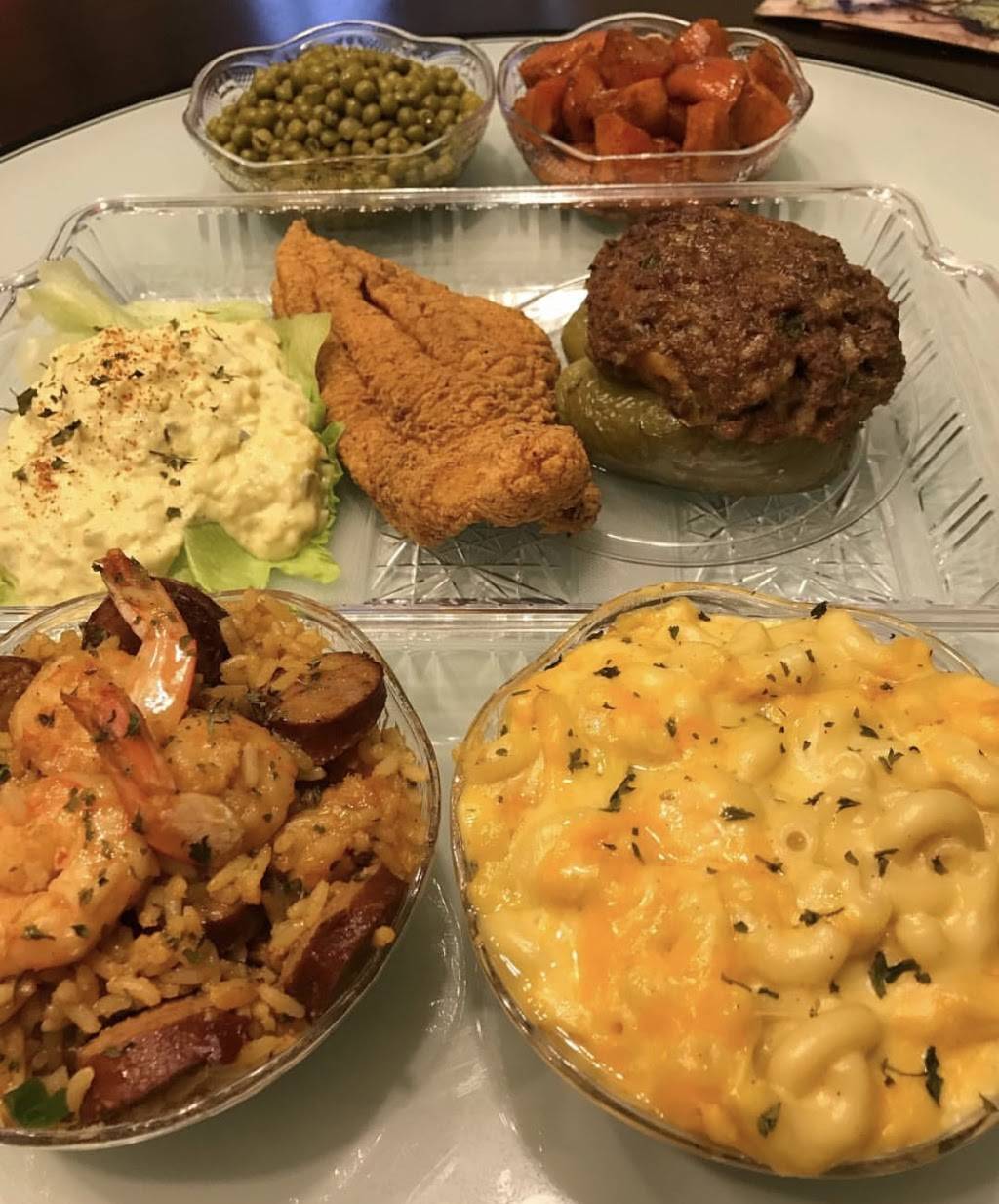 Santanesse’s Soul Secrets | restaurant | 5340 St Claude Ave, New Orleans, LA 70117, USA | 5042185554 OR +1 504-218-5554