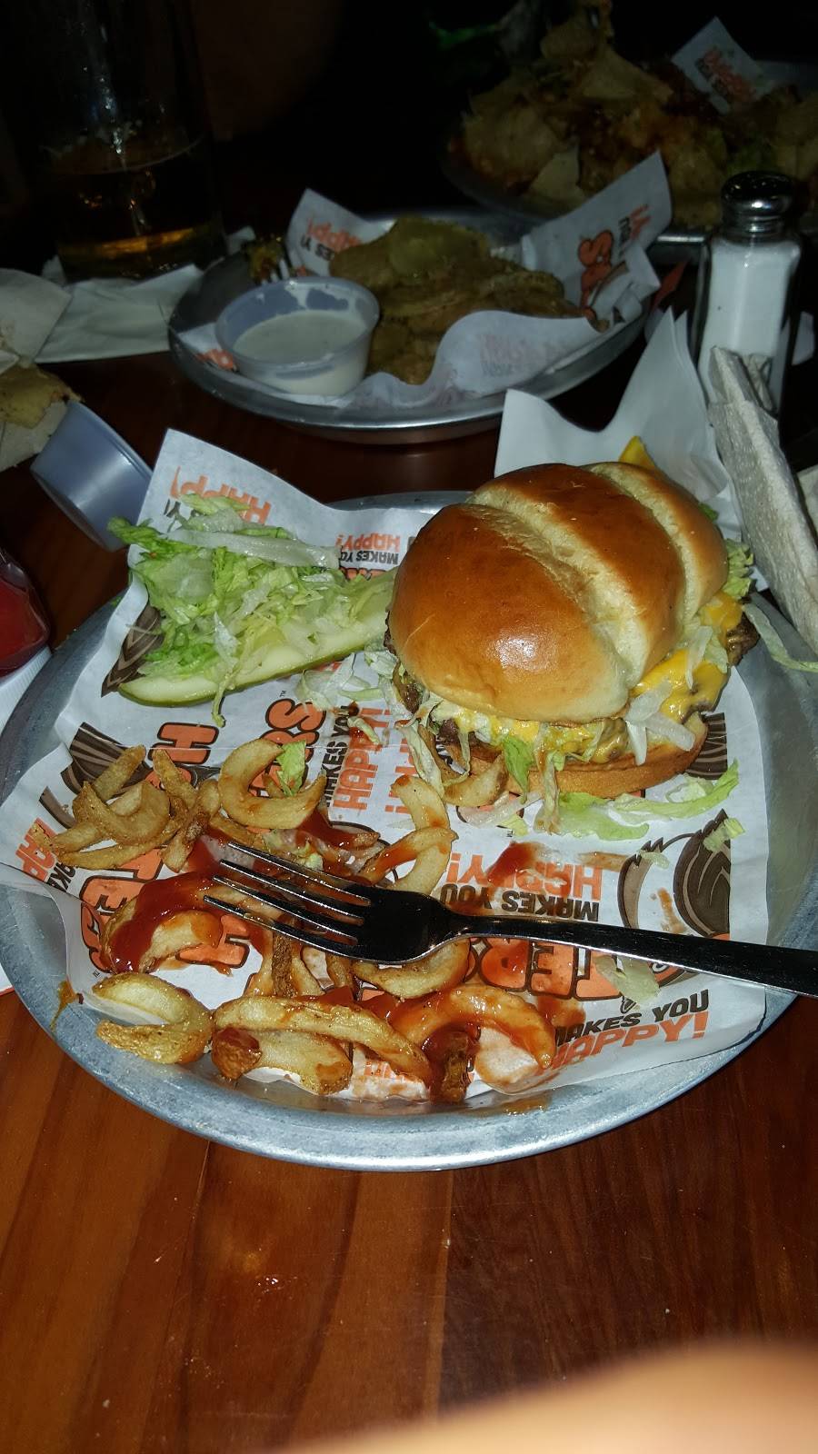 Hooters | restaurant | 1501 E Central Texas Expy, Killeen, TX 76541, USA | 2545014195 OR +1 254-501-4195