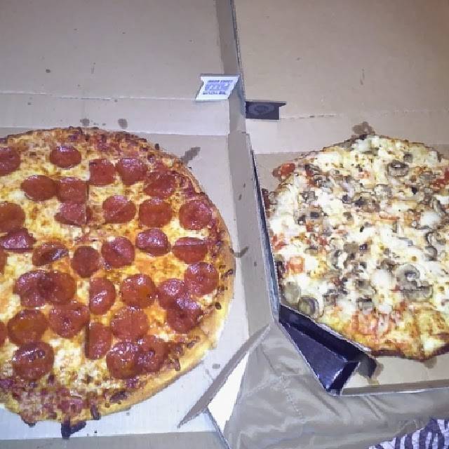 Dominos Pizza | meal delivery | 1631 Washington St E, Charleston, WV 25311, USA | 3043433100 OR +1 304-343-3100