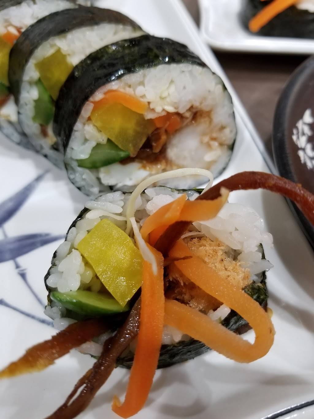 Rolly Kimbab | restaurant | 61-23 Springfield Blvd, Bayside, NY 11364, USA | 3474084172 OR +1 347-408-4172