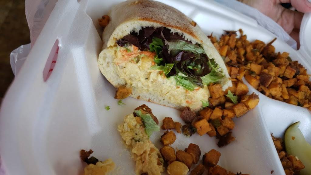 The Carrot Company | restaurant | 165 Cobblestone Ct Dr, Victor, NY 14564, USA | 5852230204 OR +1 585-223-0204