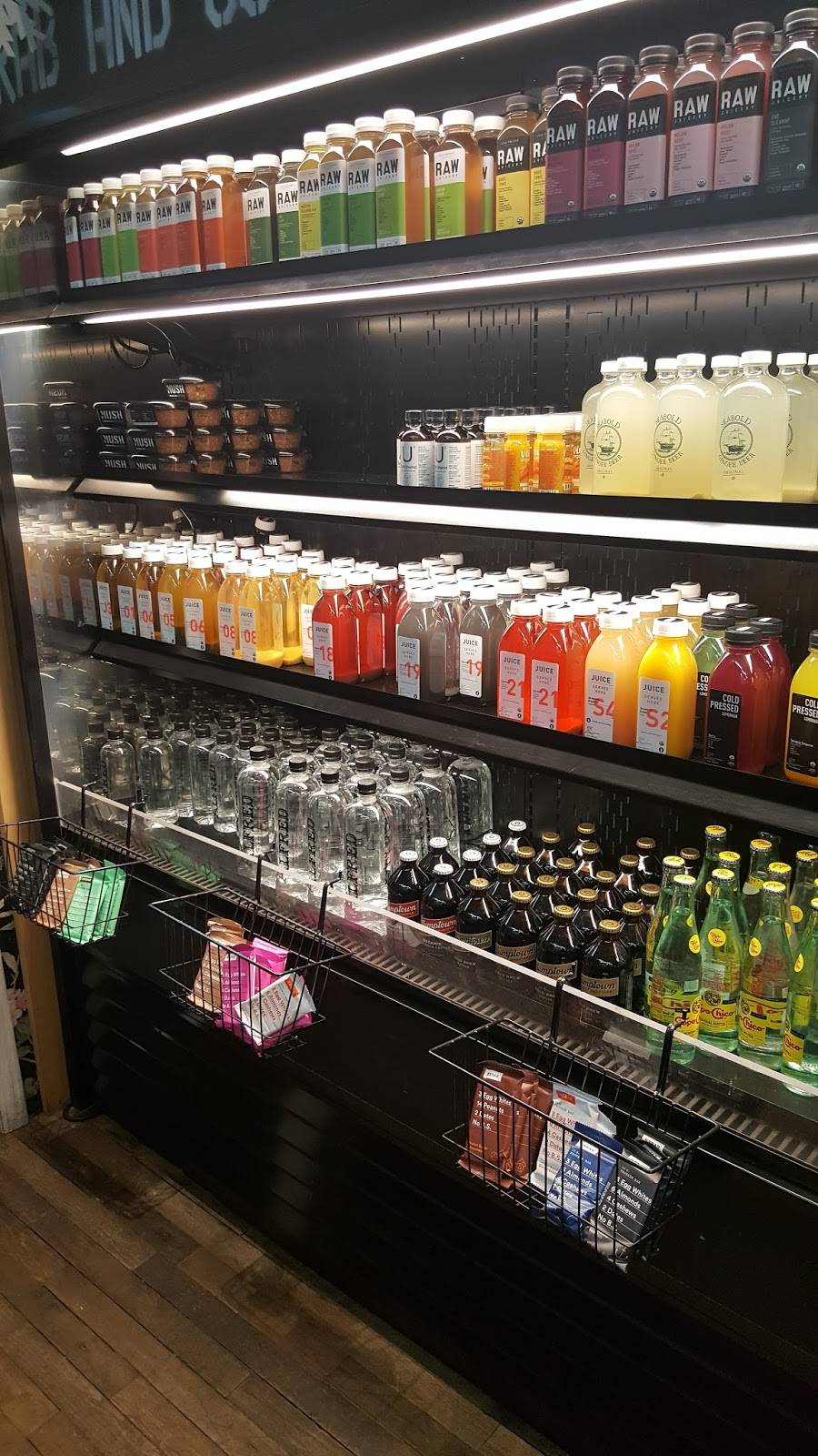 Alfred Coffee Silverlake | cafe | 3337 1/2 Sunset Blvd, Los Angeles, CA 90026, USA | 3235226984 OR +1 323-522-6984