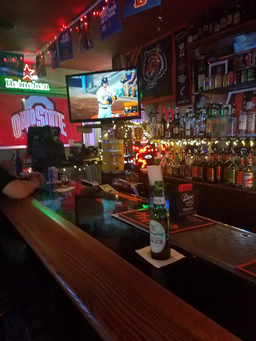 Pilot Inn | restaurant | 3921 Edwards Rd, Cincinnati, OH 45209, USA | 5135314156 OR +1 513-531-4156