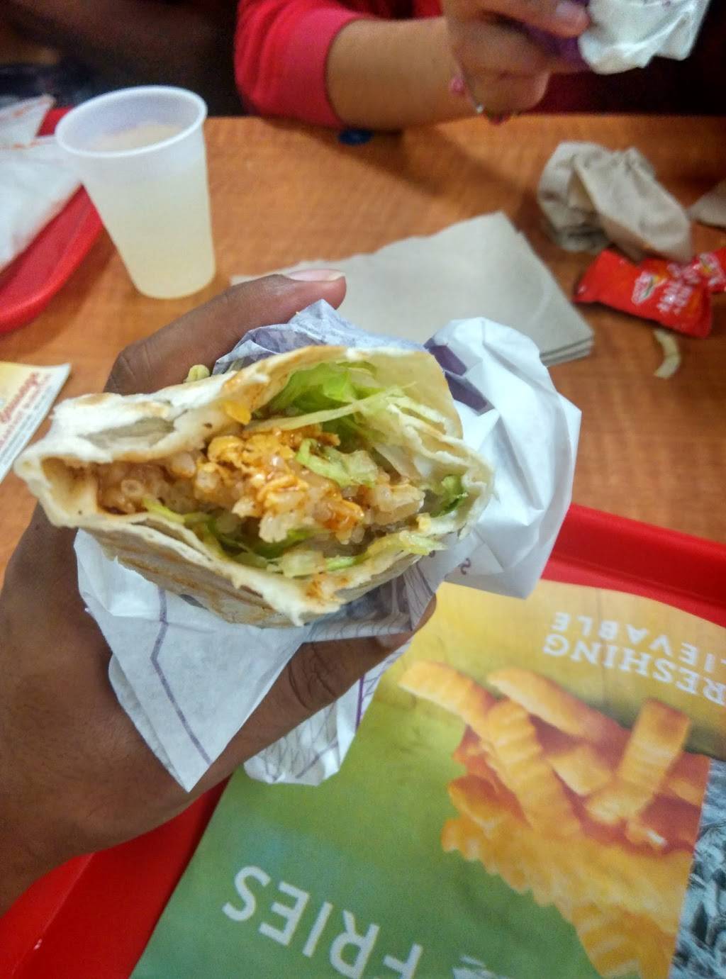 Del Taco | meal takeaway | 2410 E Chapman Ave, Fullerton, CA 92831, USA | 7148705932 OR +1 714-870-5932