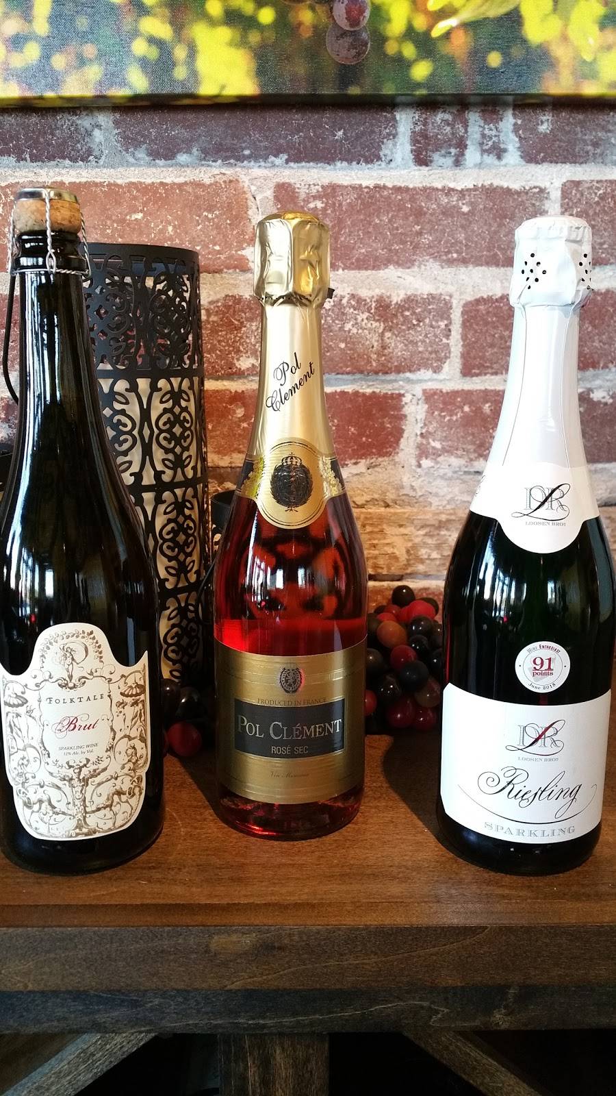 Swirl On the Square Inc | restaurant | 21 S Livermore Ave, Livermore, CA 94550, USA | 9254471400 OR +1 925-447-1400