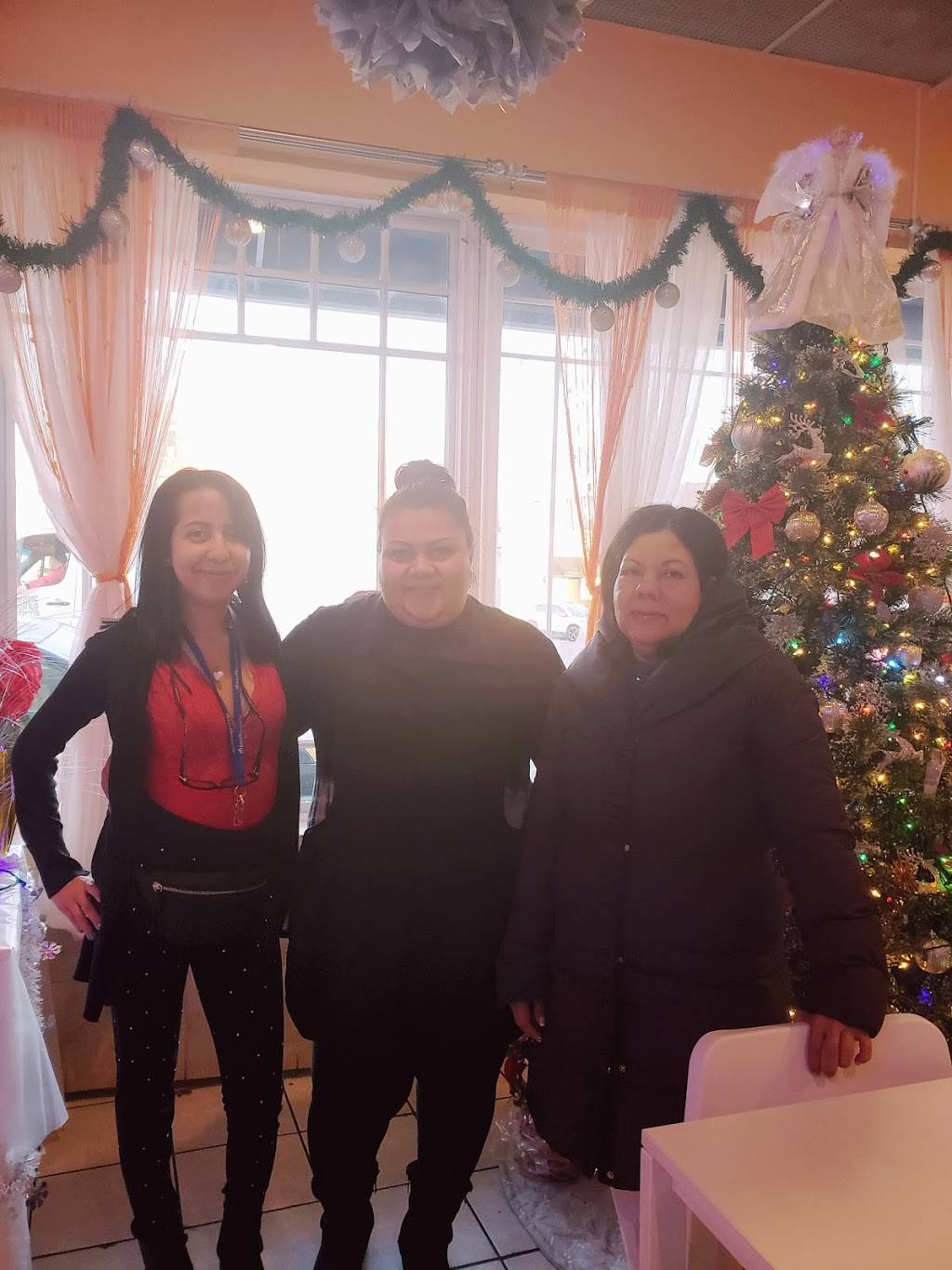 MexiNica Deli | restaurant | 30 Church St, Freeport, NY 11520, USA | 5166659800 OR +1 516-665-9800