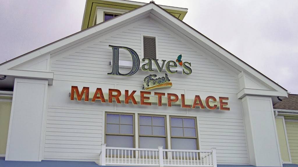 Daves Fresh Marketplace/Quonset | bakery | 105 Gate Rd, North Kingstown, RI 02852, USA | 4012950019 OR +1 401-295-0019