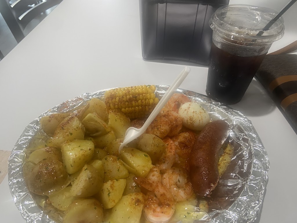 Kuzzins Kitchen Ennis | restaurant | 808 W Ennis Ave, Ennis, TX 75119, USA | 4694560477 OR +1 469-456-0477