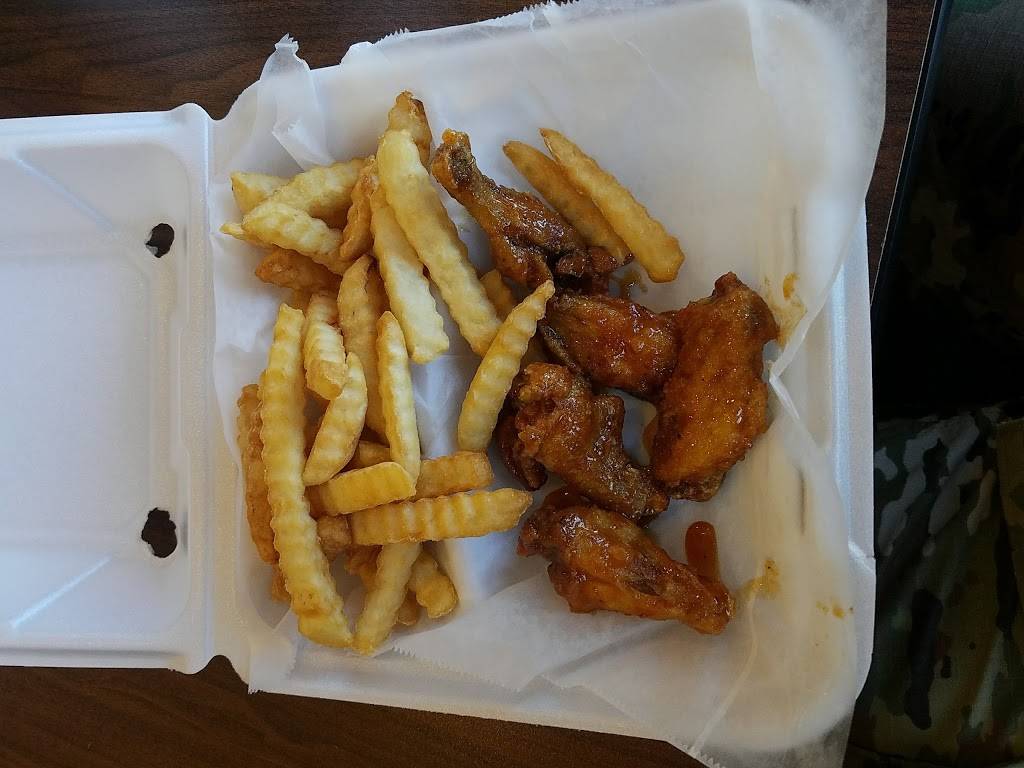 A Town Wings | restaurant | 720 E Robinson Ave, Grovetown, GA 30813, USA | 7066914353 OR +1 706-691-4353