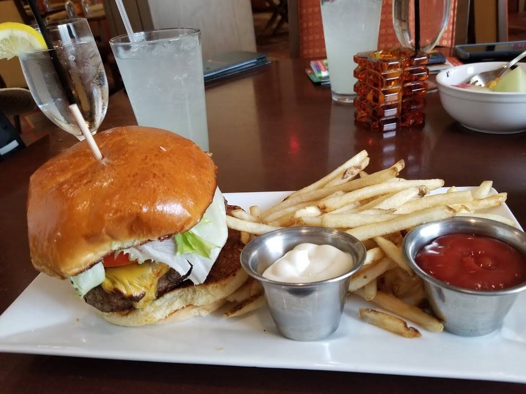 Taste an American Bistro | restaurant | 2929 W Frye Rd, Chandler, AZ 85224, USA | 4808997400 OR +1 480-899-7400