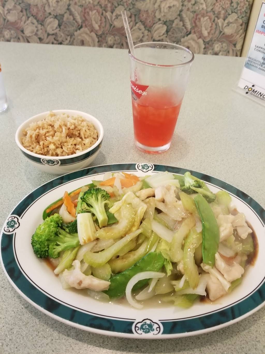 Golden Dragon III | restaurant | 813 W Yelm Ave, Yelm, WA 98597, USA | 3604581112 OR +1 360-458-1112