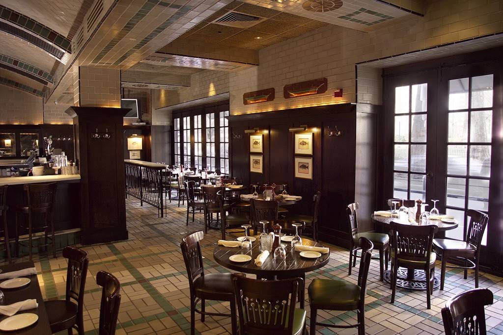 Devon Seafood Grill | restaurant | 225 S 18th St, Philadelphia, PA 19103, USA | 2155465940 OR +1 215-546-5940