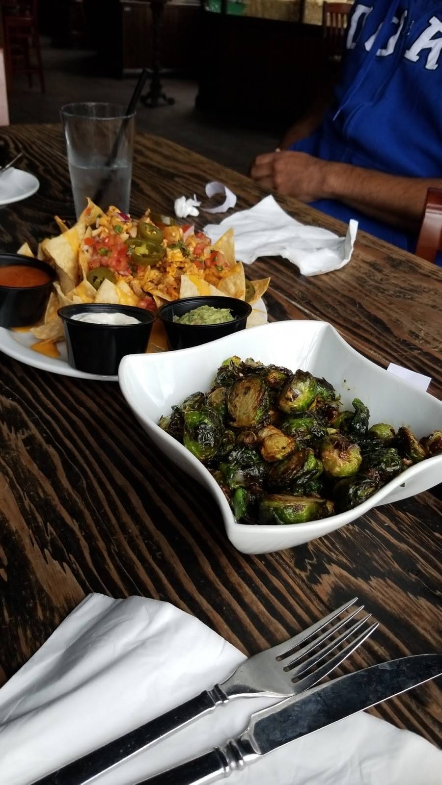 The Auld Dubliner | restaurant | 2497 Park Ave, Tustin, CA 92782, USA | 7142591562 OR +1 714-259-1562