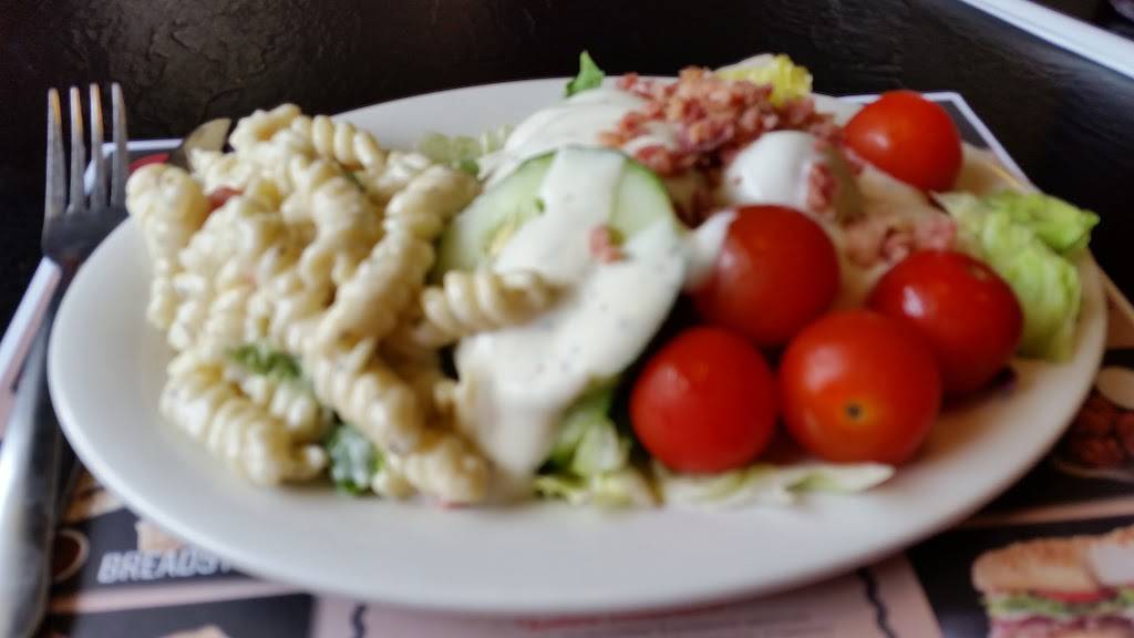 Pizza Hut | restaurant | 940 W Main St, Inverness, FL 34450, USA | 3527264880 OR +1 352-726-4880