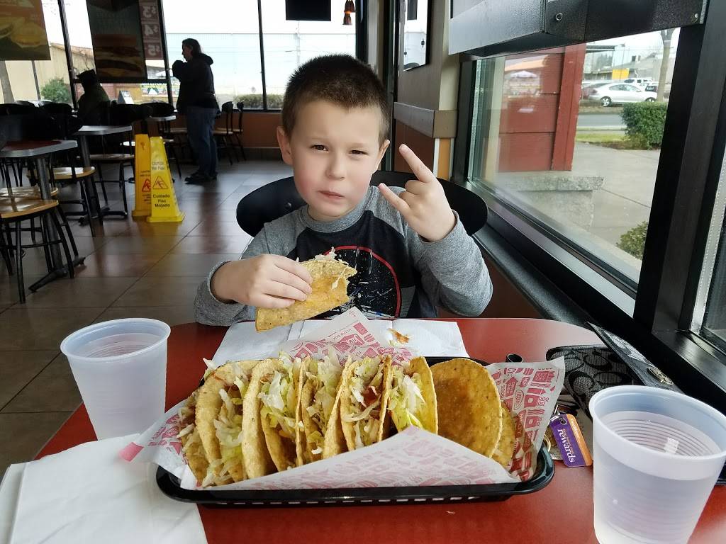 Jack in the Box | restaurant | 1788 W 6th Ave, Eugene, OR 97402, USA | 5413431435 OR +1 541-343-1435