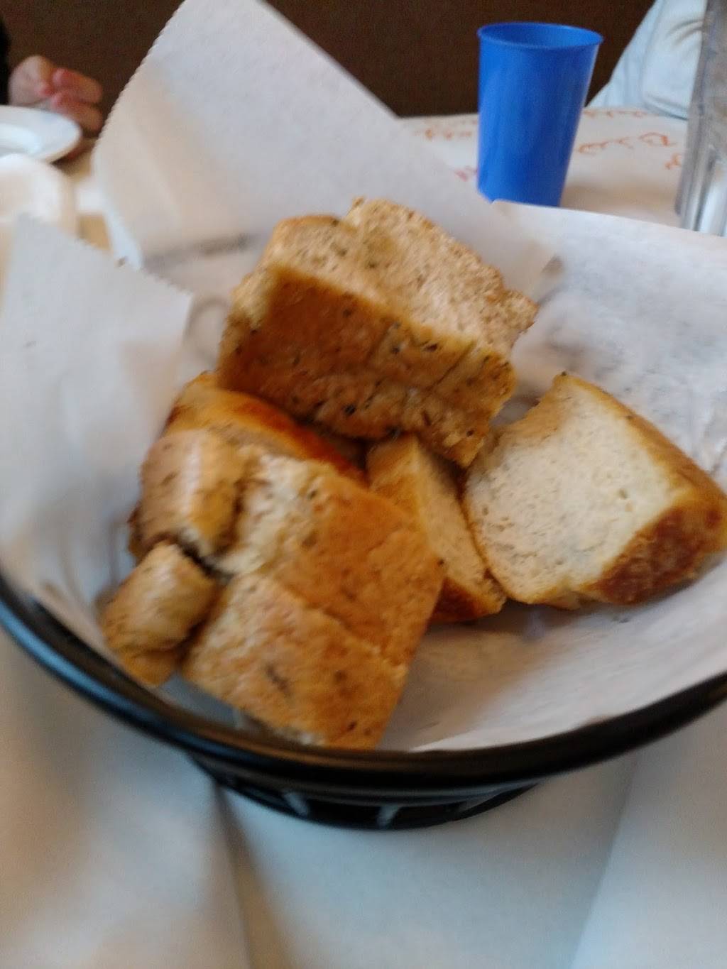 Benvenutos Italian Grill | restaurant | 831 Park Ave, Beaver Dam, WI 53916, USA | 9208877994 OR +1 920-887-7994