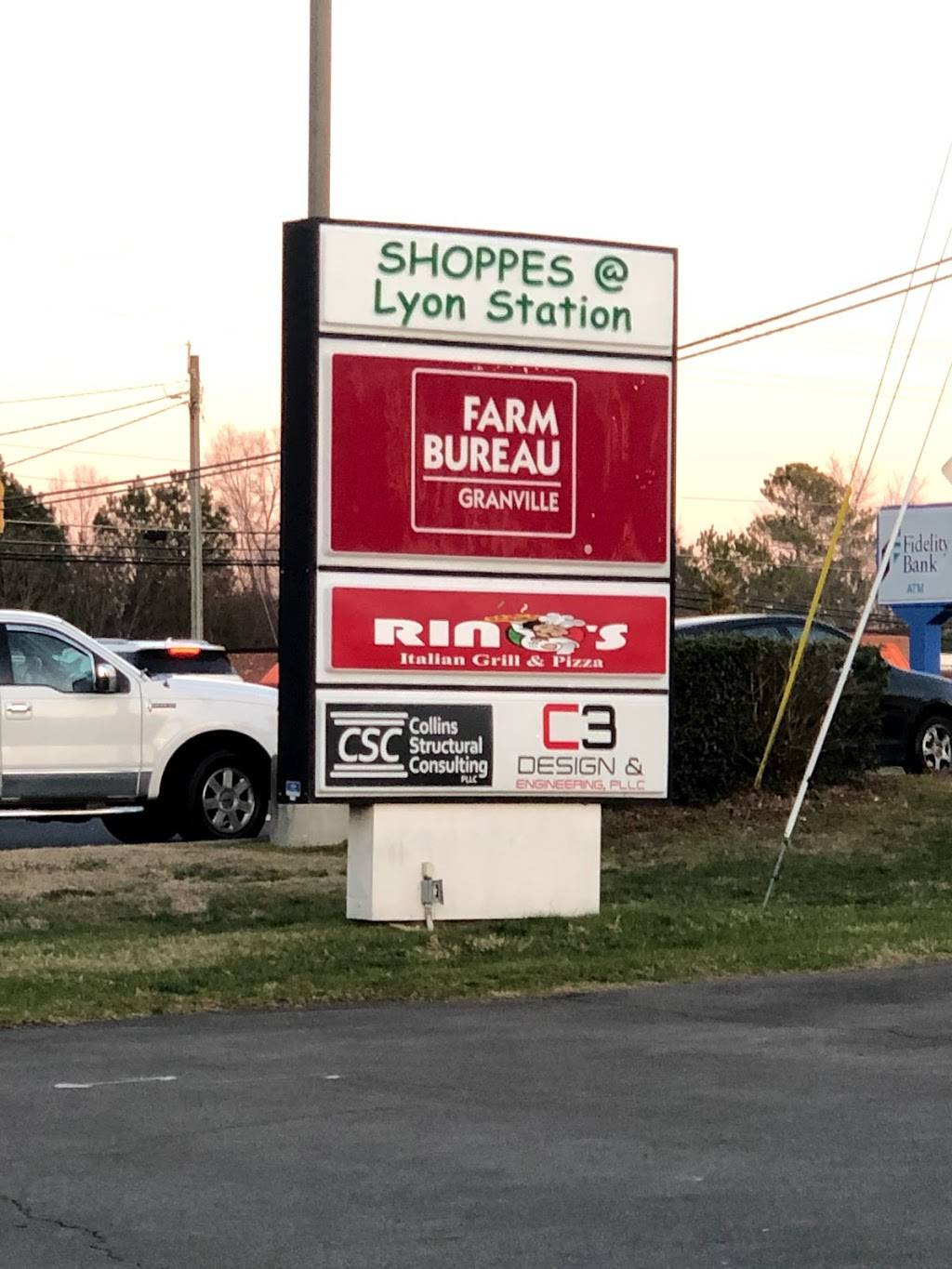 Rinos Italian Grill and Pizza | restaurant | 2537 E Lyon Station Rd #103, Creedmoor, NC 27522, USA | 9195294019 OR +1 919-529-4019