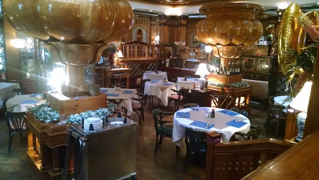 Plum Blossom | restaurant | 685 Hoosick Rd, Troy, NY 12180, USA | 5182720036 OR +1 518-272-0036