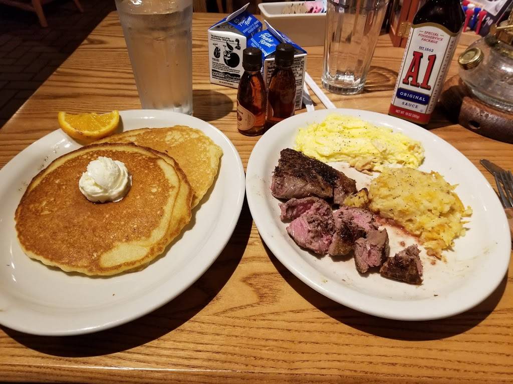 Cracker Barrel Old Country Store | restaurant | 105 W Leffel Ln, Springfield, OH 45506, USA | 9373258221 OR +1 937-325-8221