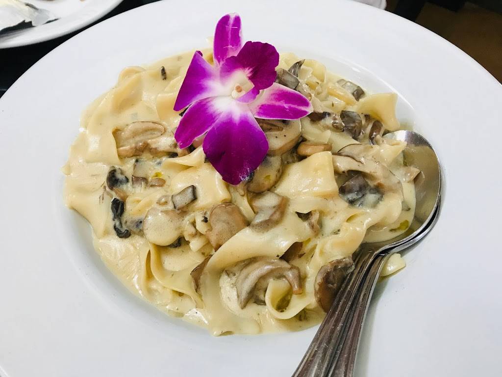 Ciao Ristorante Italiano | restaurant | 2015 E Vista Way, Vista, CA 92084, USA | 7606307333 OR +1 760-630-7333