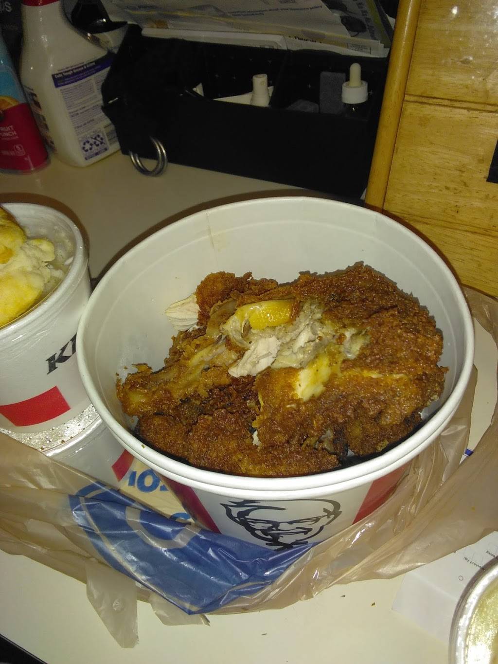 KFC | restaurant | 2660 E League City Pkwy, League City, TX 77573, USA | 9897990333 OR +1 989-799-0333