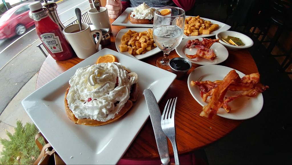 Brickhouse Cafe | cafe | 107 Bridge St, Dedham, MA 02026, USA | 7813261980 OR +1 781-326-1980