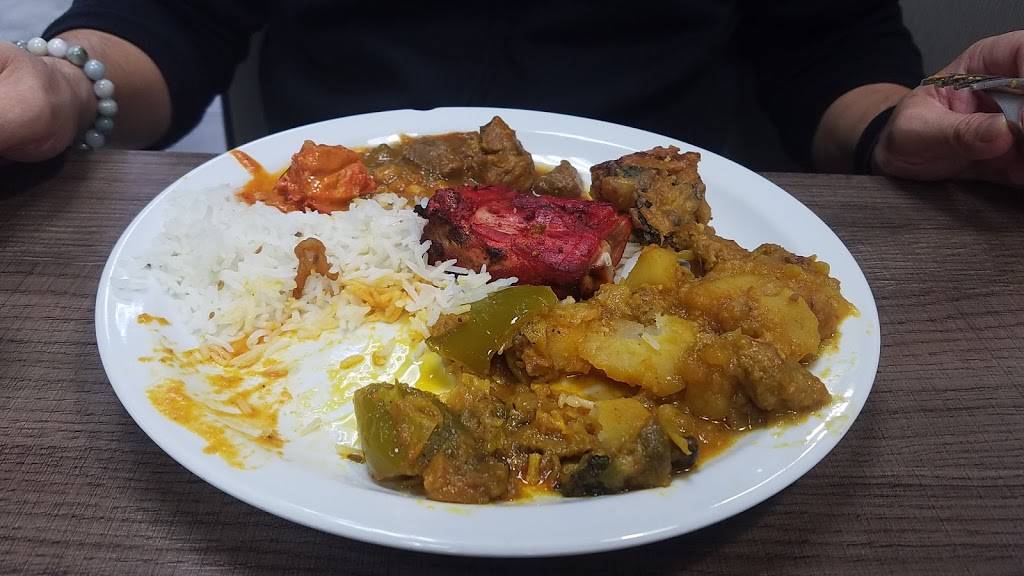 Spice Jar | restaurant | j 110 92337, 17052 Slover Ave, Fontana, CA 92337, USA | 9093507010 OR +1 909-350-7010