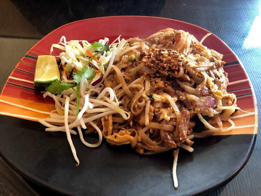 Thai Lily Restaurant | restaurant | 13514 NW Cornell Rd, Portland, OR 97229, USA | 5036430555 OR +1 503-643-0555