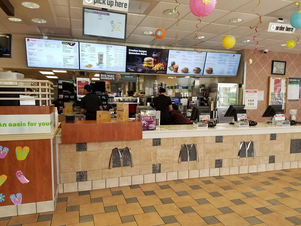 McDonalds | cafe | 6691 Mokapu Rd, Kailua, HI 96734, USA | 8082544053 OR +1 808-254-4053
